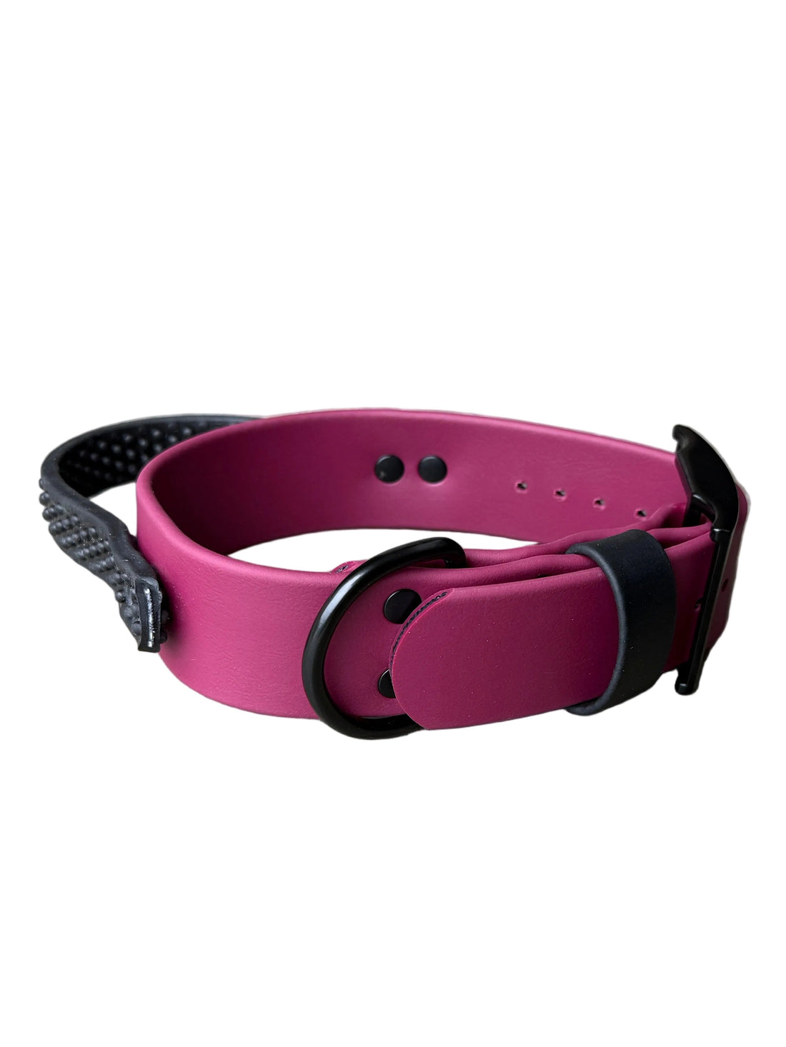 A wine biothane dog collar with black hardware and a black rubber strap on a white background